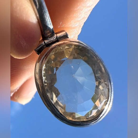 Vintage Sterling Silver Faceted Citrine Pendant – Made in India – 3 grams - Picture 1 of 10